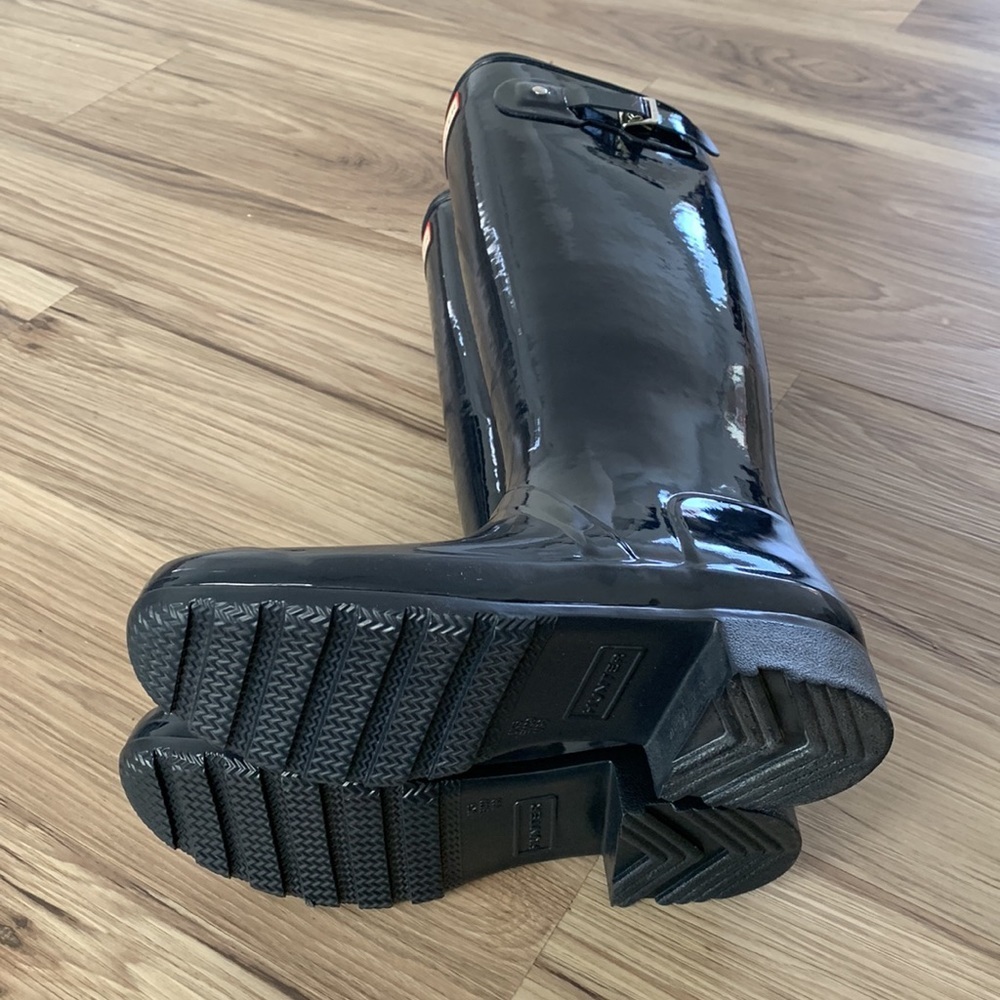 Hunter Original Tour Gloss rain boots in navy - Picture 6 of 8